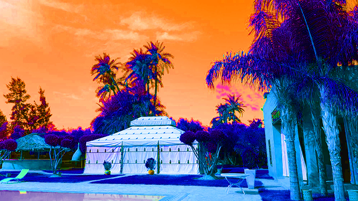 3. Le rêve du Riad flottan VII, mixed media on canvas, 130 x 80 cm